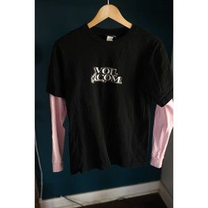 Volcom  Y2K Womens M Long Sleeve Spellout Logo Tee Skate Pink and Black